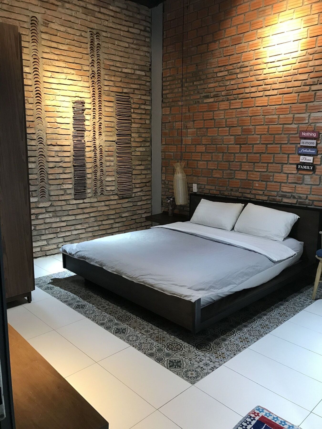 Ngoi House Hotel Дананг Екстериор снимка