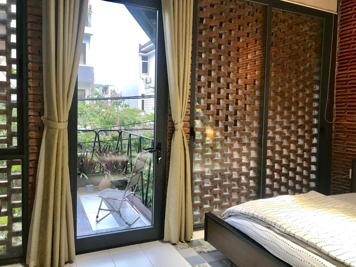 Ngoi House Hotel Дананг Екстериор снимка