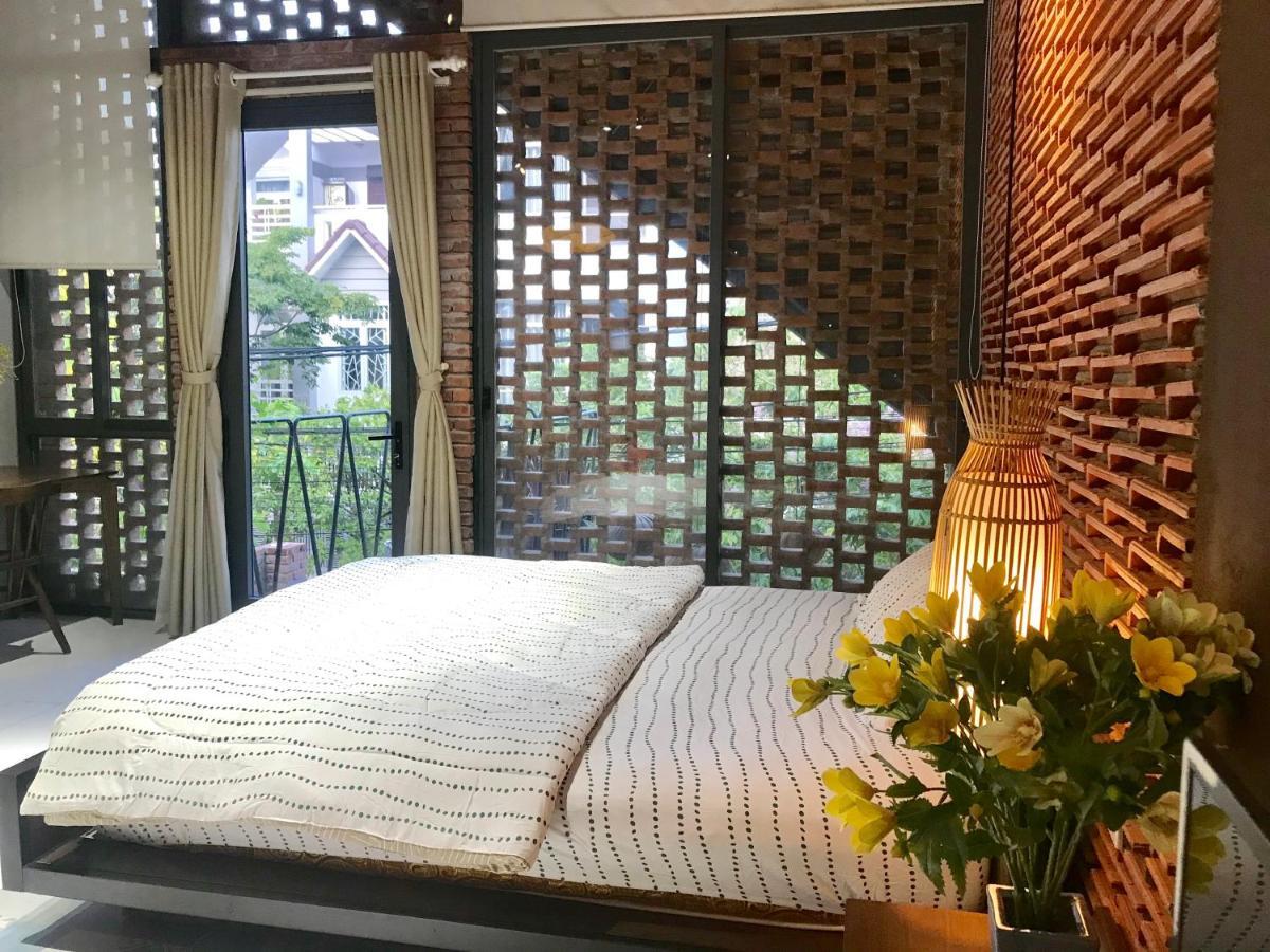 Ngoi House Hotel Дананг Екстериор снимка